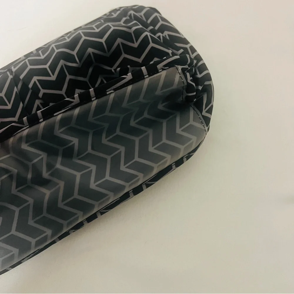 Lug Kids Organizer Pouch Black and Gray Geometric Chevron Pouch Yellow Zipper